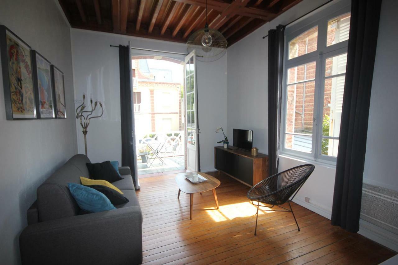شقة Studio + Terrasse Centre-Ville Villers Sur Mer المظهر الخارجي الصورة